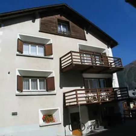 Lejlighed Chesa Talvo By Interhome