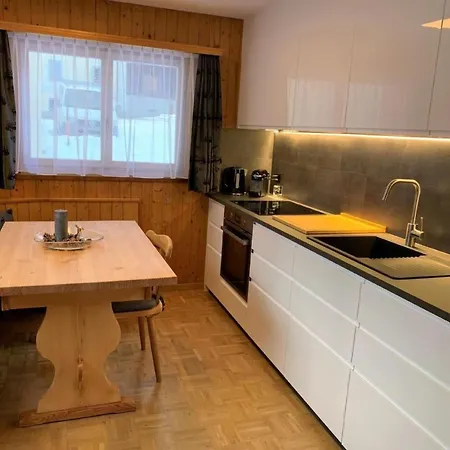 公寓 Chesa Talvo By Interhome